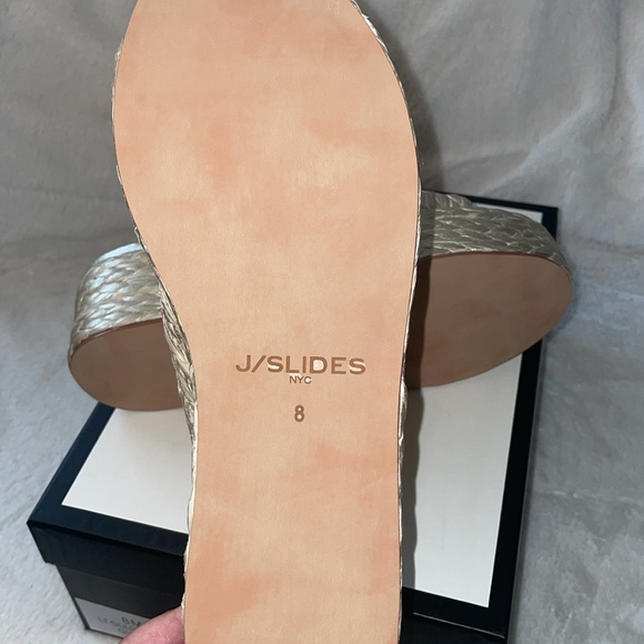 NWT J/SLIDES QUIVER Light Gold Raffia Sandal - Picture 14 of 14